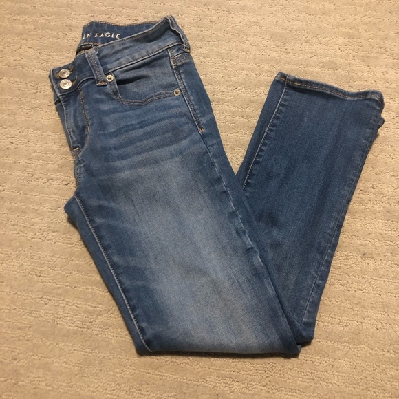 American Eagle Outfitters Denim - American Eagle artist crop jeans blue size 2